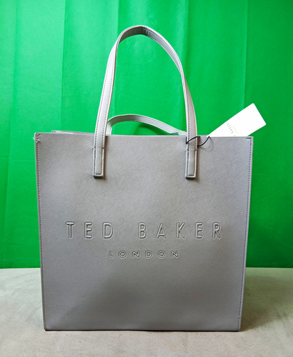 New ted baker soocon - new,