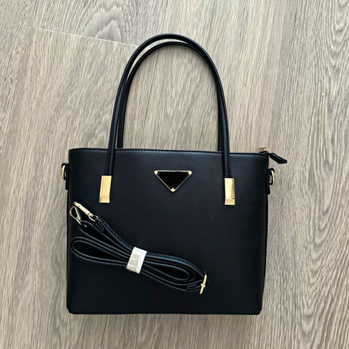 Black handbag with detachable - black,