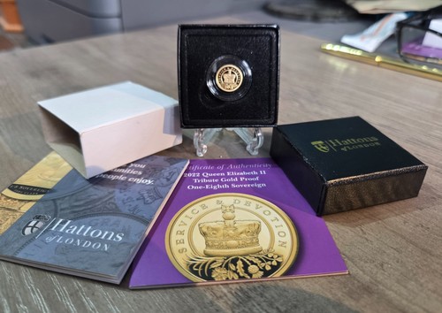 2022 gold sovereign qeii - 1/8,