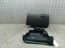 NISSAN QASHQAI GLOVE BOX