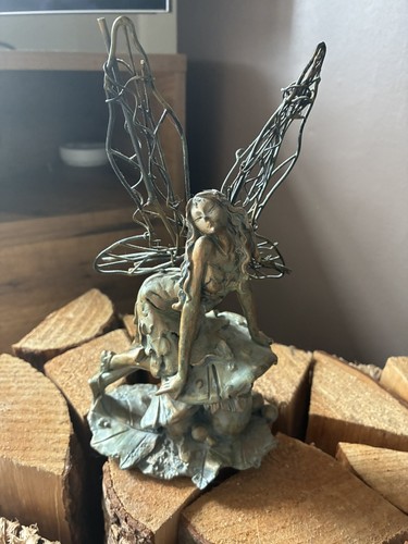 Vintage 90s bronze resin art - vintage,