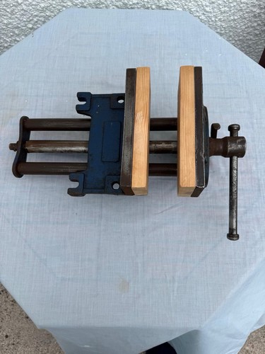 Wooden vice - wooden,