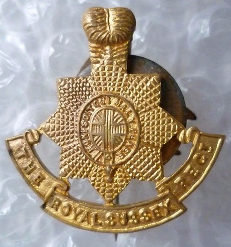 Badge royal sussex regiment - badge-,
