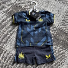 Official Newcastle United FC New Born Baby Third Kit Size 0-3 Months. BNWT New