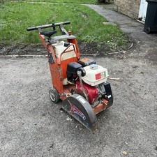 FLOOR SAW HUSQVARNA FS400LV