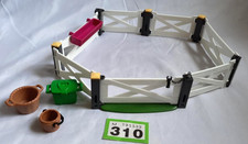 Playmobil farm paddock fencing