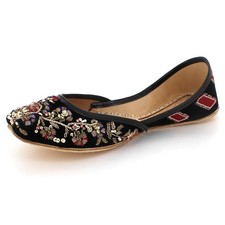 Women Studded Jutti Khussa