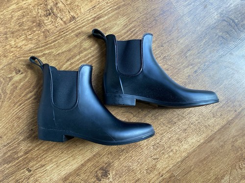 Black crew mercantile rain - black,