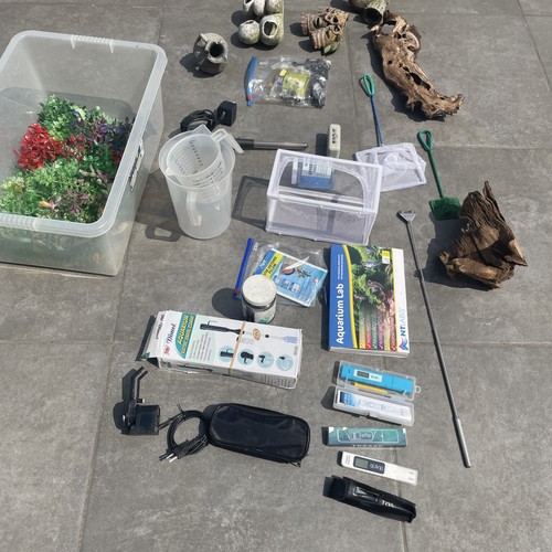 Aquarium equipment job lot - aquarium,