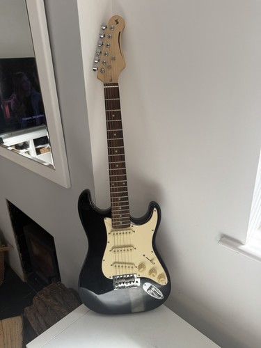 Stagg size electric guitar - stagg,