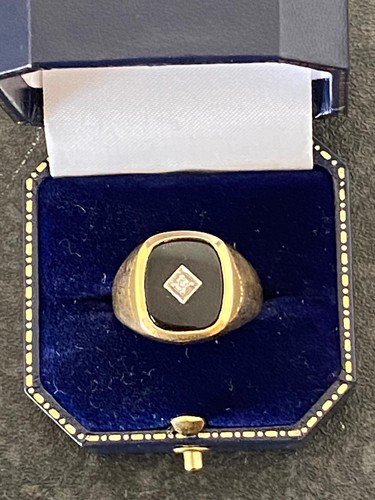 Vintage 9ct yellow gold - yellow, signet