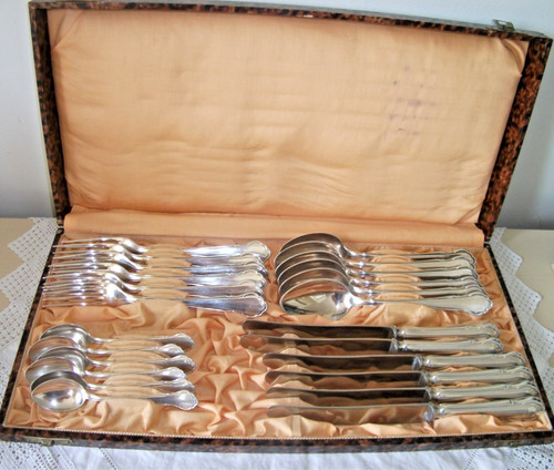 Vintage silver plated - silver, barry