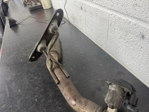 Audi down pipe - down,
