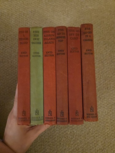 Bundle famous five - famous,