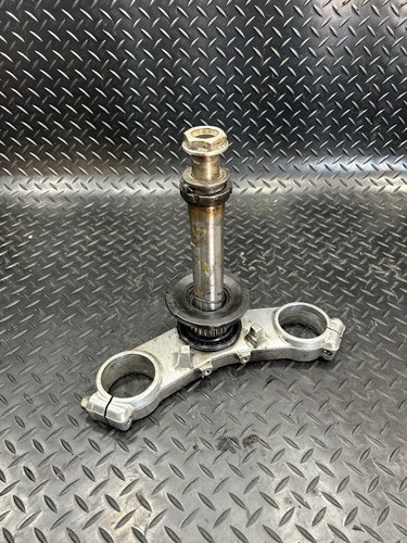 Kawasaki zx7r bottom fork yoke - kawasaki,