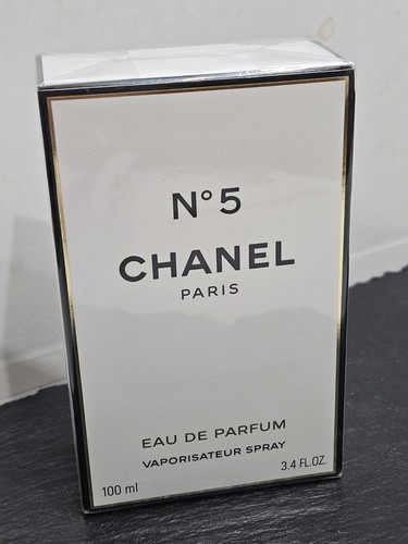 Chanel eau de - chanel,