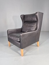 Vintage Stouby Wingback Lounge