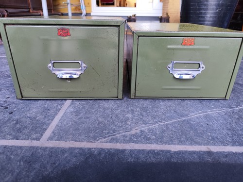 Vintage green metal - vintage,