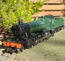 Mainline Bradley Manor 7802 GWR Green Steam Loco OO Gauge 