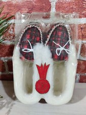 NEW VINTAGE SHOWCASE SLIPPERS