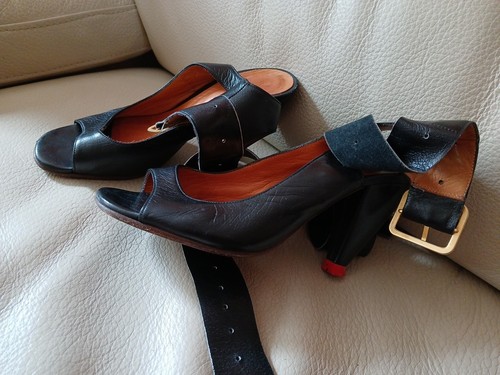 Chie mihara black leather - chie,