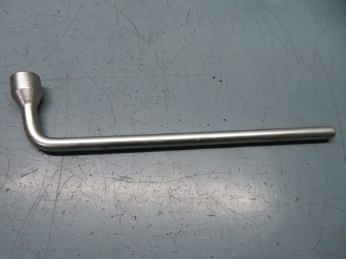 Bmw mini 17mm wheel brace - bmw,
