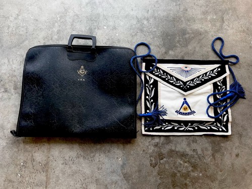Vintage 1980 masonic apron - masonic,