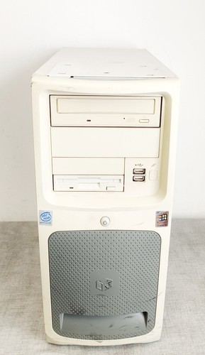 Vintage gateway desktop - desktop, pc