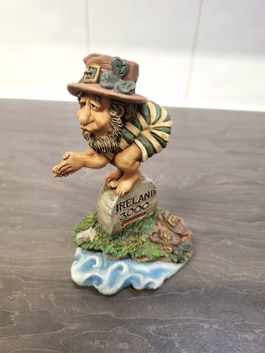 Finnians figure swimmer - figure,