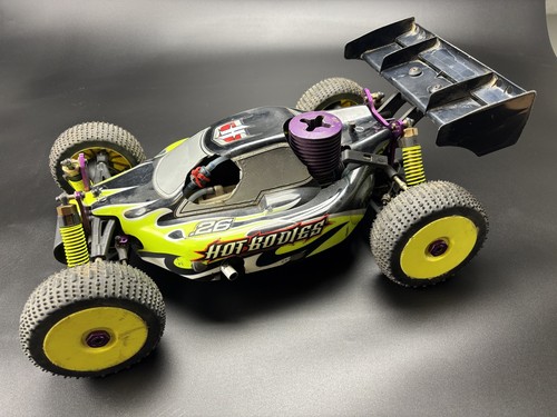 8th scale hot bodies - scale,