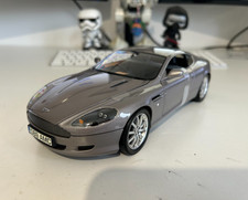 Aston Martin DB9 2004