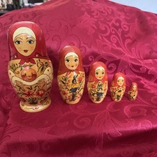Authentic Hand Painted SIGNED Russian Matryoshka Nesting Dolls 5 pcs NICE! 