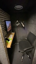 Soundproof Recording vocal booth  -perfect for recording vocals/podcasts / Music