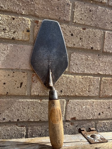 Vintage hunt sons - w.h.s,