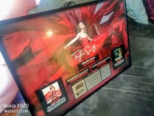 Taylor Swift Record Award