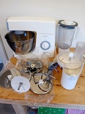 Kenwood Chef Classic with Blender & Grater attachments