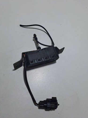 Volvo v70 2002 headlight wiper - 2002,