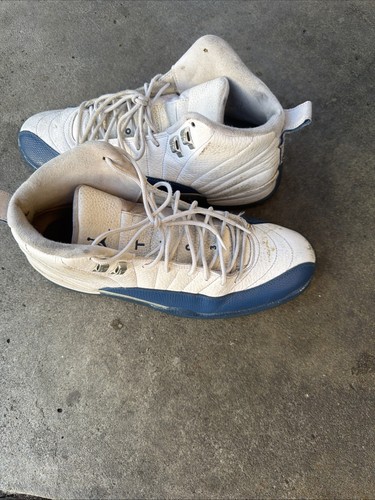 Size air jordan 12 - 11.5,