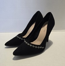 NEW LOOK Black Suede Court