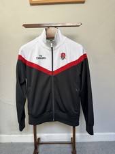 Player Issue England 7s Warm