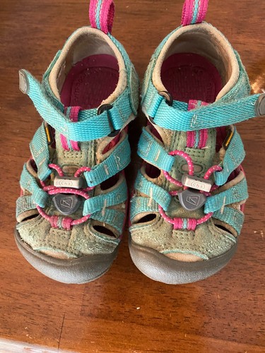 Keen toddler sandals size - , 9