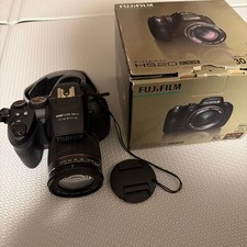 FUJIFILM FinePix HS20EXR