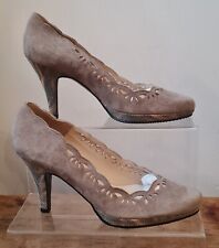 MARY G suede high heeled court
