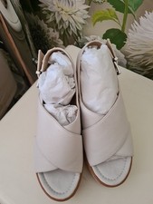 Ladies Wedge Sandles