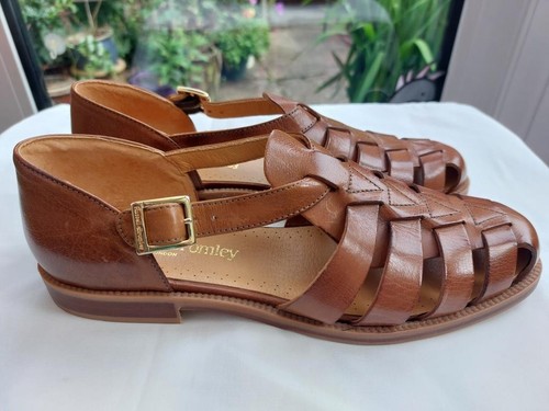 New 275 russell - -, &