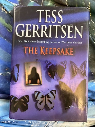 The keepsake tess gerritsen - keepsake,
