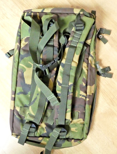 British army rucksack radio - -,