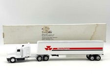 1/64 Kenworth Massey Ferguson