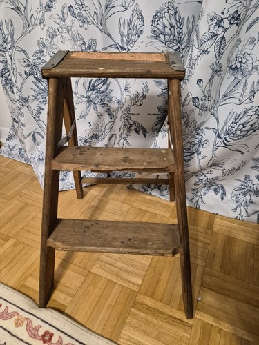 Vintage wooden step - vintage, folding