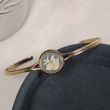 Blue Dove Bird Cameo Style